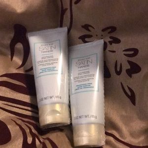 Mary Kay Satin Hands